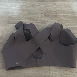 Lululemon Enlite Sports Bra 36DD